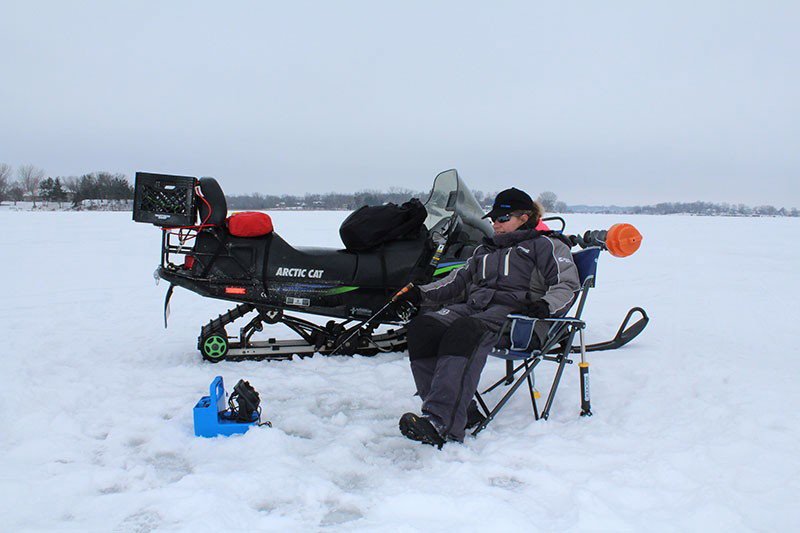 Ice fishing live in United Kigdom